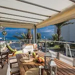 Pallini Court Διαμέρισμα *