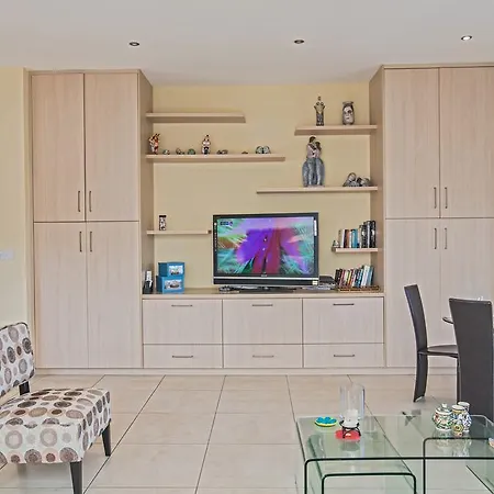 Pallini Court Апартаменты Протарас