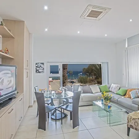 Pallini Court Appartement *