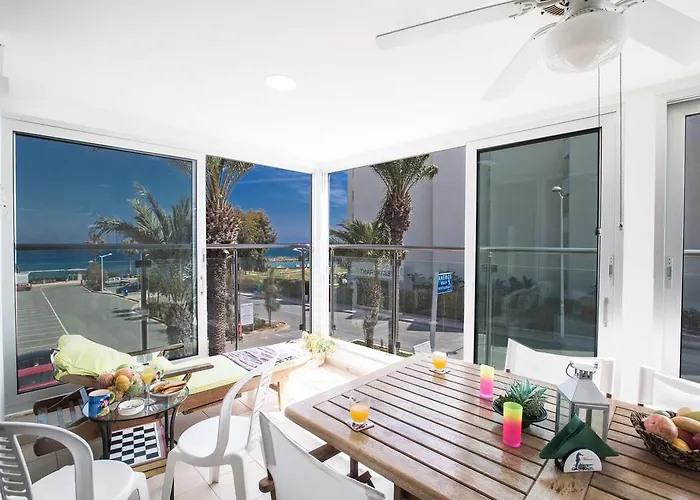 아파트 Pallini Court 프로타라스